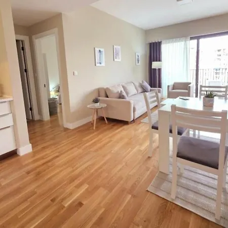 Zhana Diamond Lux Апартаменти Скоп'є